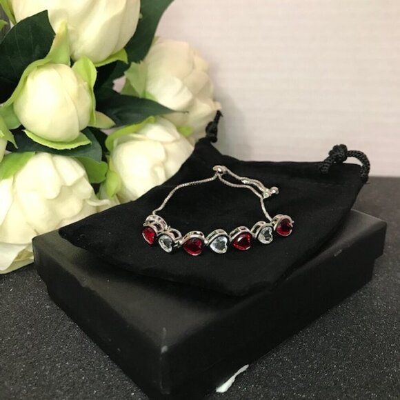 Macy’s Silver Cubic Zirconia & Ruby Heart Bolo Bracelet NWT Christmas Gift idea - Picture 2 of 7